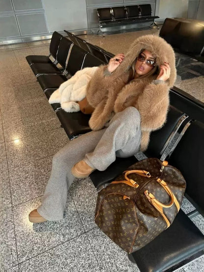 Pelz Jacke mit Mutze