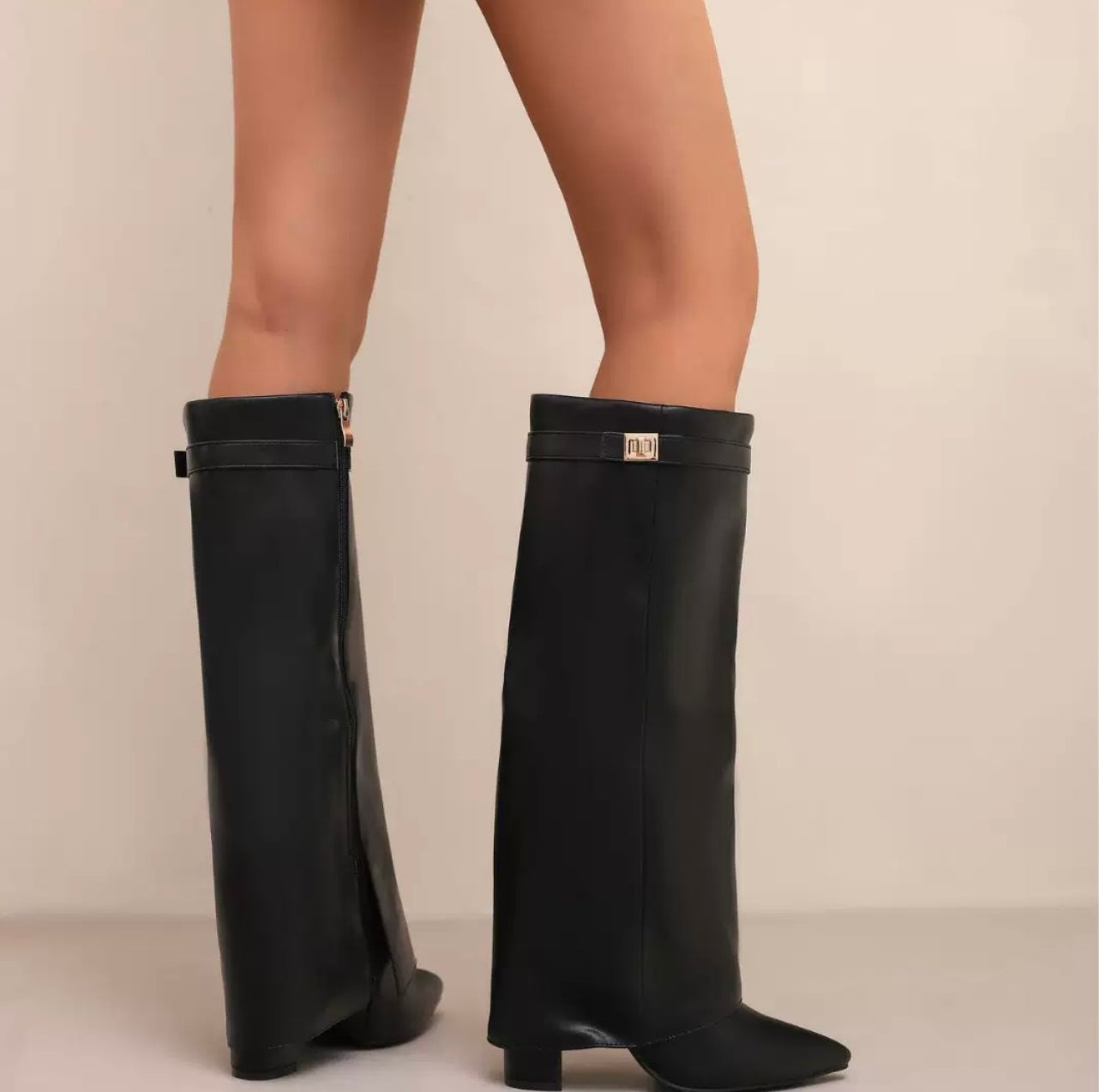 Stiefel aus Kunstleder