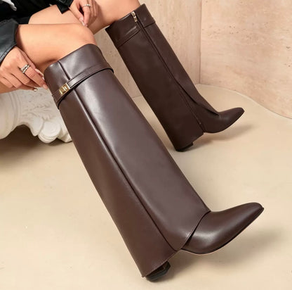 Stiefel aus Kunstleder