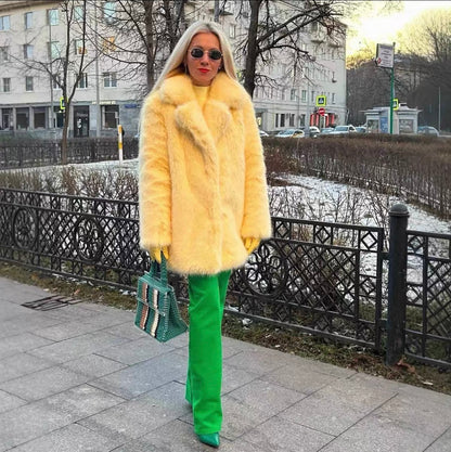 Pelzjacke Mittel