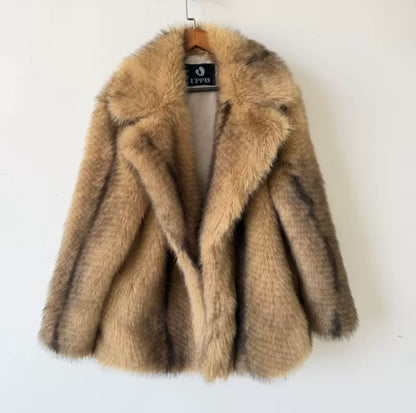 Pelz-Jacke