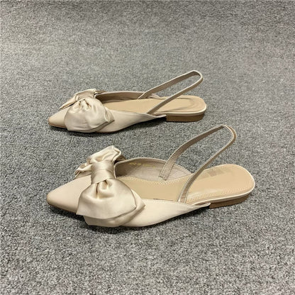 Mules mit Schleife